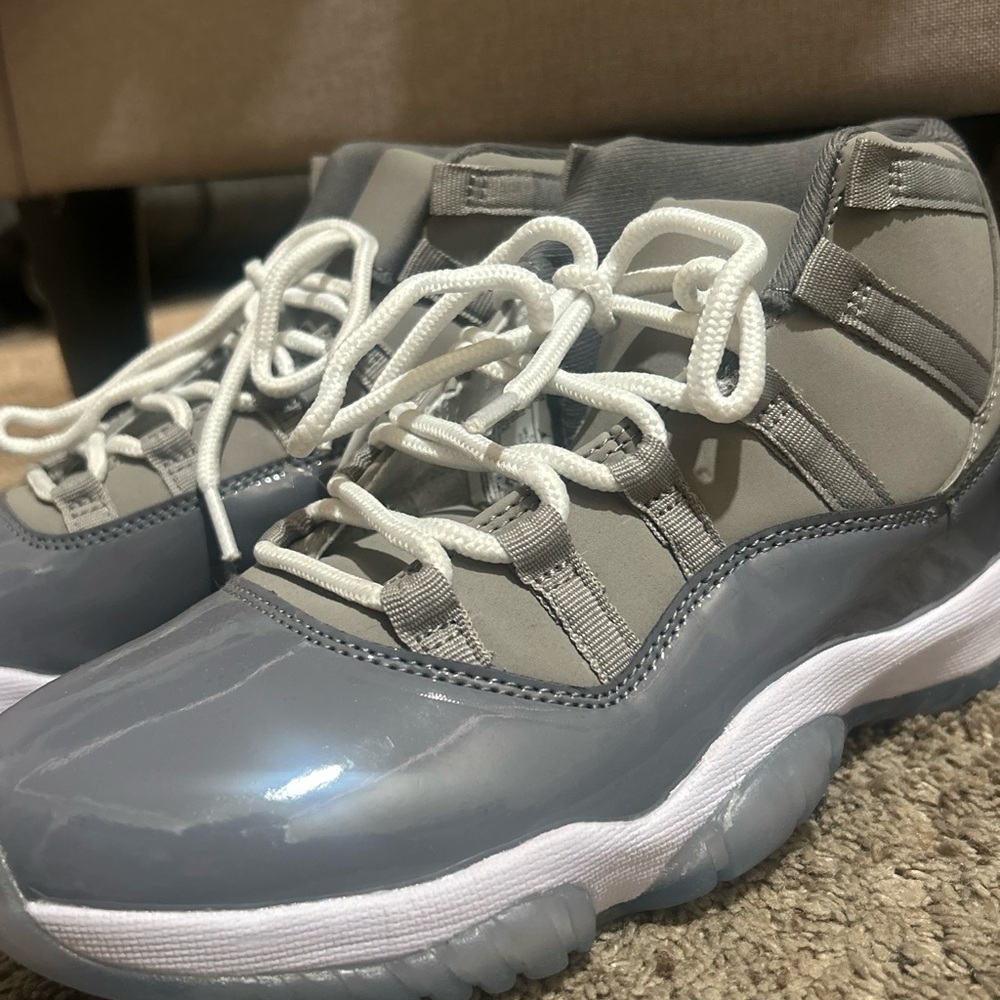 Jordan Gray and White Sneakers High-Top Design